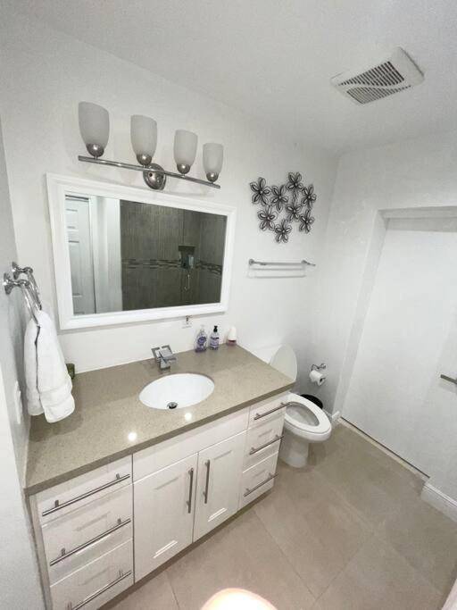 Modern Miami Oversized 3 Bedroom In Central Location Exteriör bild